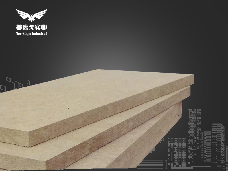 高強(qiáng)度屋面巖棉板